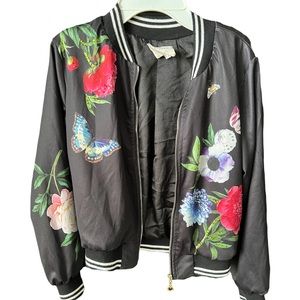 Hannah Banana Zip up Black Flowery Jacket